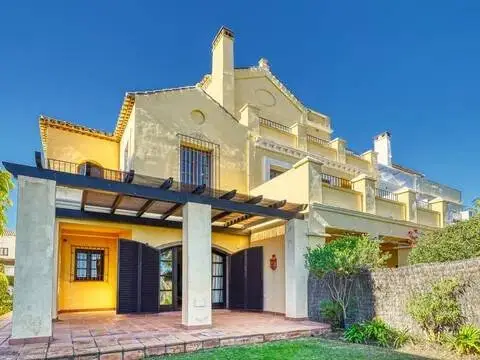 Casa adosada en calle Lugar Sotogrande, 22