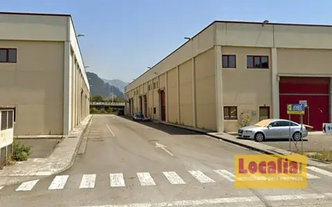 Nave industrial en Barros