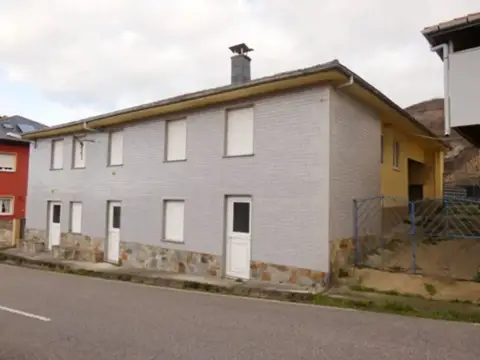 Chalet en Valdés