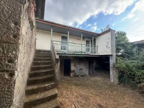 Casa en A Abelleira (Celanova)