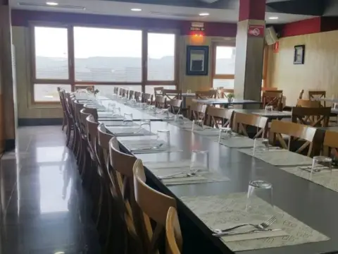 Local comercial en Valle de Elorz - Elortzibar