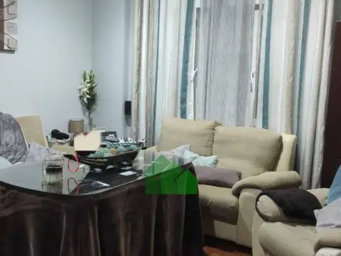 Chalet en Puebla de La Calzada