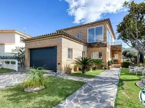 Chalet en Els Grecs-Mas Oliva