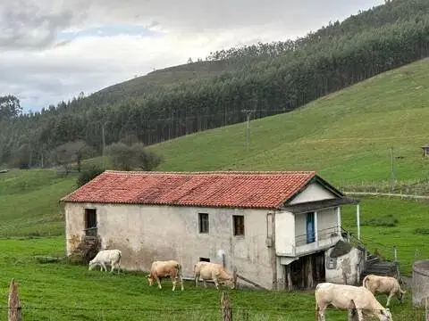 Casa rústica en Riotuerto