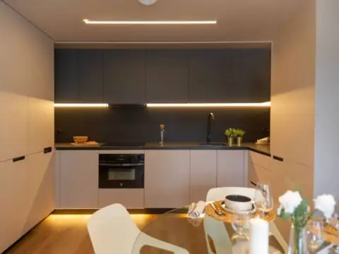 Piso en calle Palomar Con C/ Fernando Pessoa, nº 41