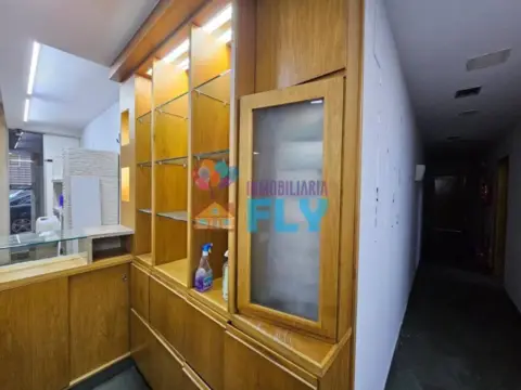 Local comercial en Universidad