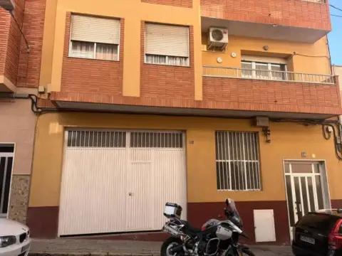 Local comercial en Villena