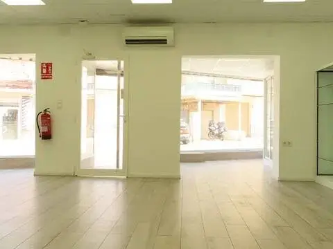 Local comercial en Los Barreros-Cuatro Santos