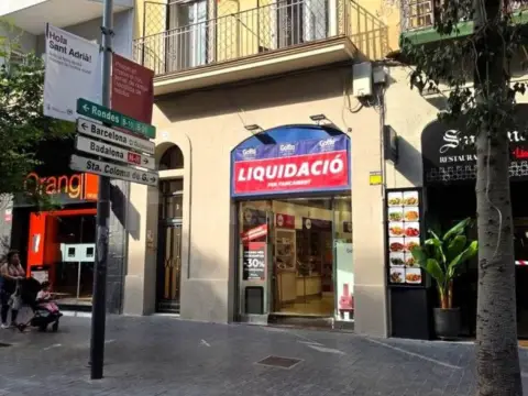 Local comercial en Sant Adrià de Besòs