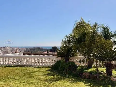 Chalet en calle calle Colina de San Cristobal, 25