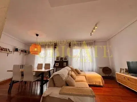 Piso en calle de Javier Echevarría