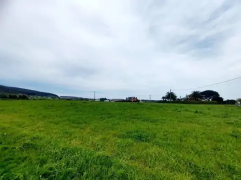 Terreno en Valdés