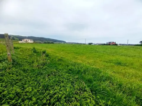 Terreno en Valdés