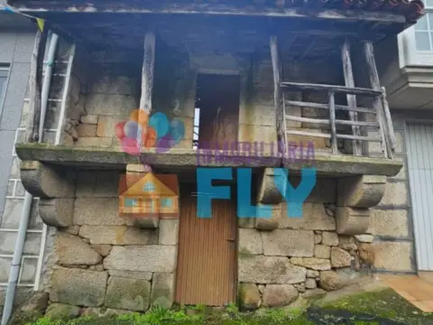 Casa en Esgos (Capital)