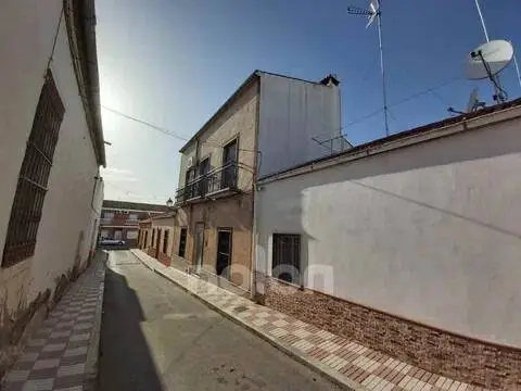 Casa adosada en La Carolina