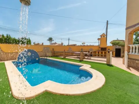 Casa en calle Golondrinas 2