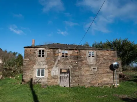 Casa en Monfero (Santa Xuliana)