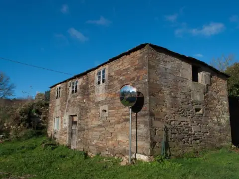 Casa en Monfero (Santa Xuliana)