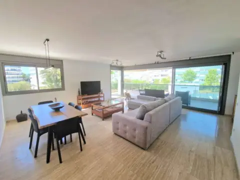 Piso en Marina Botafoch-Platja de Talamanca