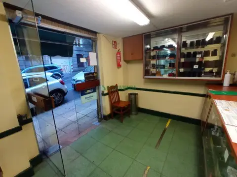 Local comercial en Praza España-Zona Corte Inglés