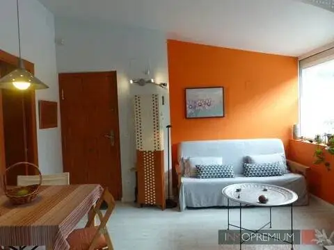 Piso en calle calle Escalar Ag. Astun, 13