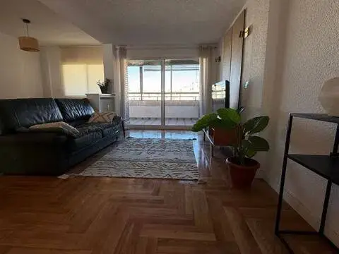Piso en Hospital-Parque Sur
