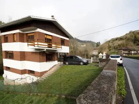 Chalet en Trucios - Turtzioz