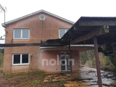 Chalet en A Barbeita