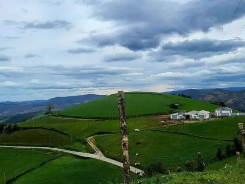 Terreno en Albarde