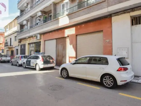 Local comercial en Maracena