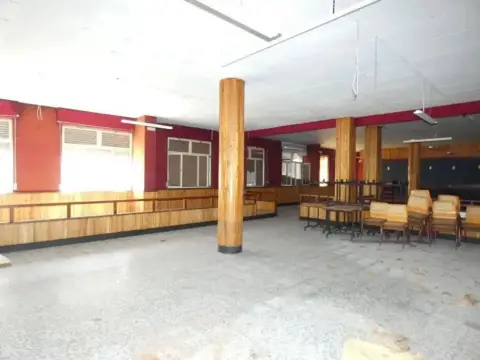 Local comercial en Valdés