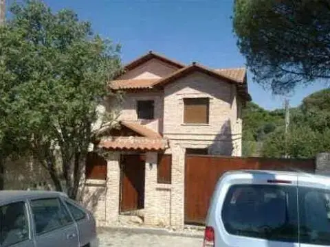 Chalet en Almorox