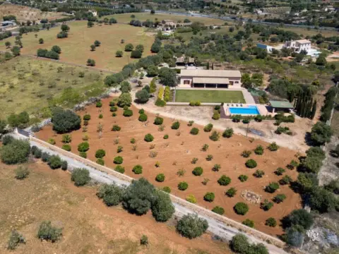 Casa rústica en Cala Anguila-Cala Mendia
