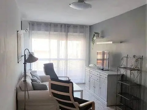 Habitación en Barrio León-El Tardón-Blas Infante
