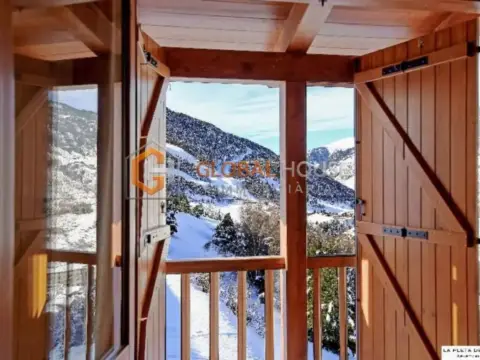 Pis de 1 habitacions en venda a Canillo · 19 de 45