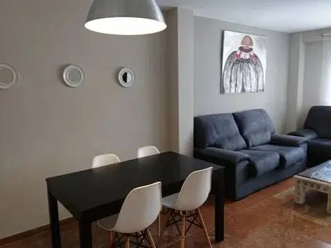 Piso en Ciudad Jardín-Zoco