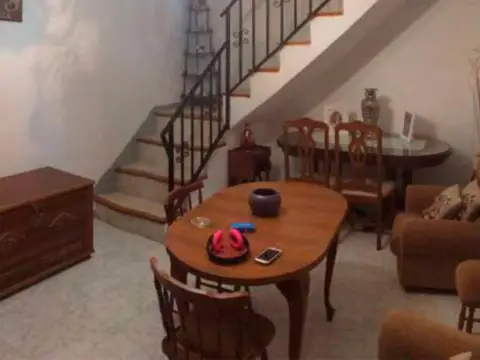 Casa en Cuevas Bajas