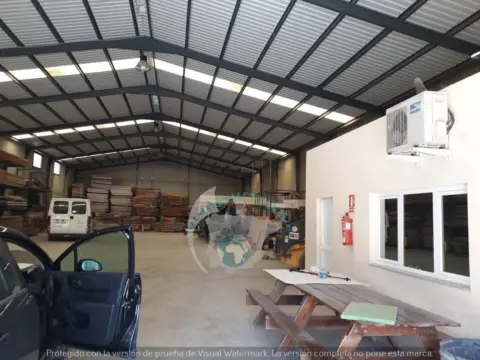 Nave industrial en Benamejí