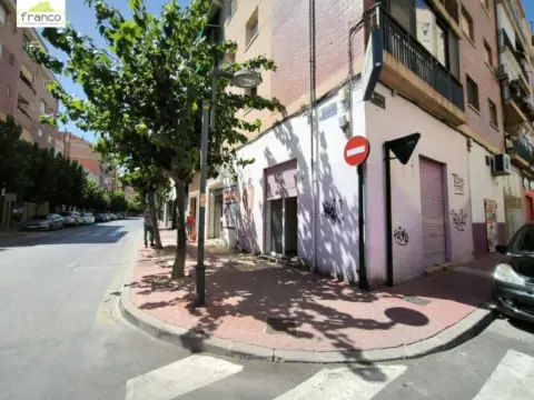 Local comercial en La Flota