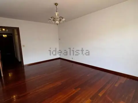 Piso en Bertamiráns