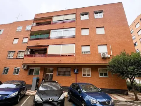 Piso en Estación Renfe-Los Manantiales