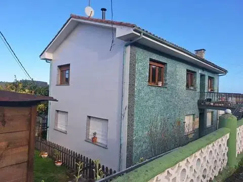 Casa adosada en Castrillón