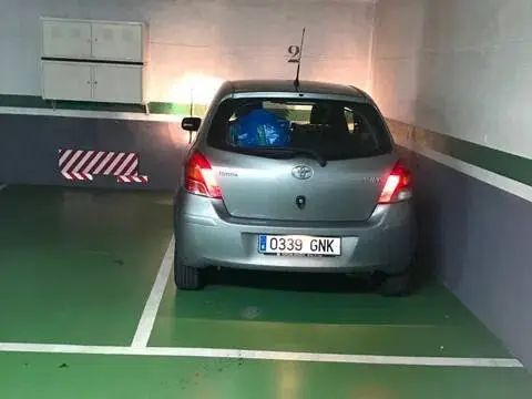 Garaje en calle del Escultor Navascués