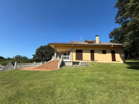 Chalet en Arnuero