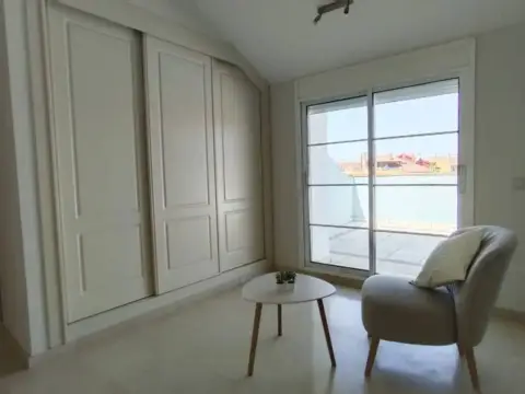 Ático en calle Avenida de La Marina, 56