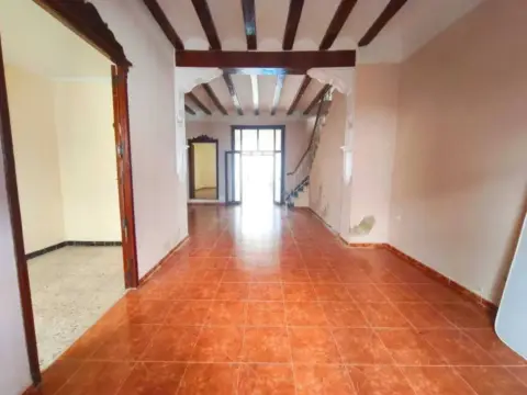 Casa en Llaurí