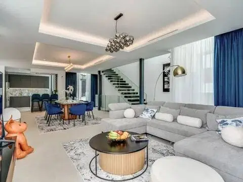 Chalet en El Paraíso-Atalaya-Benamara