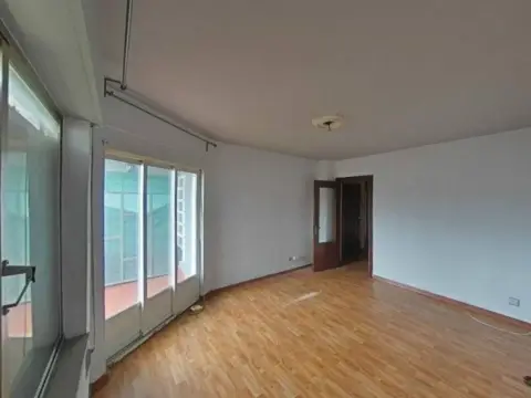 Piso en Pola de Lena