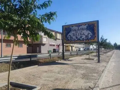 Casa en Patrocinio de San José-Talavera la Nueva-Gamonal