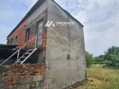 Casa pareada en Baldariz (Punxín)